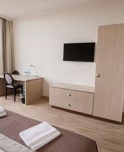Deluxe Room with One King Bed