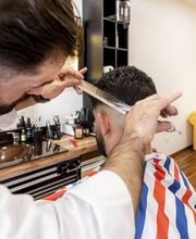 Château Barber Shop image 17