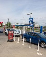 You can trust Splash In to get your car extra shiny and clean.