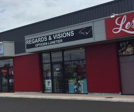 Regards et Visions Fronton image 4