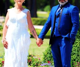 Hochzeitspaar im Park - Braut und Bräutigam