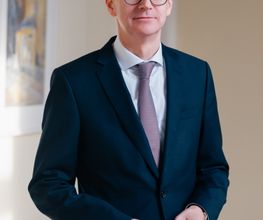 Notar Dr. Karsten Schwipps Bild 1