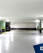 Parking Interparking Temple image 3