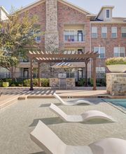Heritage Grand at Sienna Apartments image 2