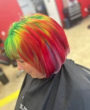 Fantastic Sams Cut & Color image 20