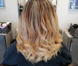CLEAR Coiffure image 1