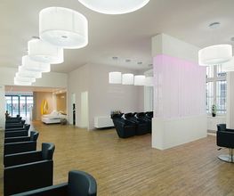 Dätwyler Intercoiffure Glarus GmbH Bild 3
