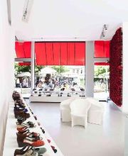 Camper Los Angeles image 6