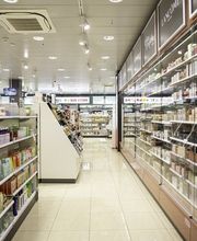 lancome-pharmacie-sun-store-chaux-de-fonds-metropole
