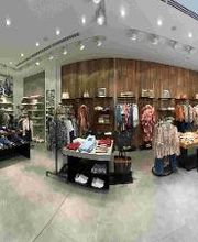 GUESS immagine 4