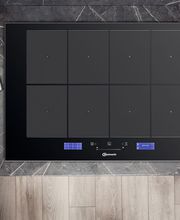 Mit den neuen Induktionskochfeldern können Sie Ihr kulinarisches Talent voll entfalten. Mit einer Reihe von voreingestellten und sensorgesteuerten Automatikfunktionen, einer präzisen Topferkennung und der optimalen Wärmeverteilung können Sie Ihr Kocherlebnis auf die nächste Stufe bringen.