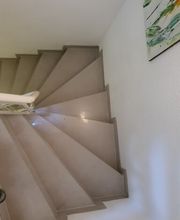 Viertel gewandeltes Treppenhaus.