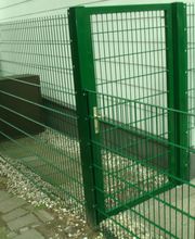 Tor mit 3 Zaunanschlüssen