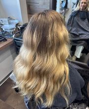 Salon Sophie image 6