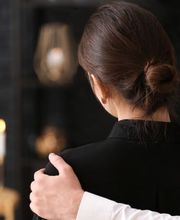 Bestattungs-Institut Paul Gruber Inh. Sebastian Gruber Bild 4