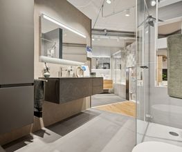 Sanitas Troesch, Exposition de cuisines et de salles de bains Sierre Bild 3