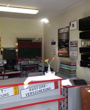 Autoschilder & Zulassungen Tönjes Kiel Bild 3