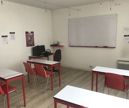Auto-école ECF SURGERES image 3