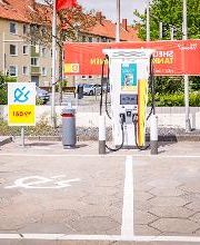 Shell Recharge Charging Station Bild 2