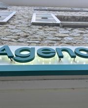 SIGNES DISTINCTIFS image 9