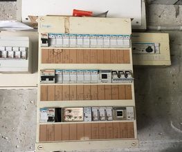 A.G Elec image 1