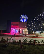 BlueWave Express Car Wash image 9