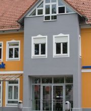 Raiffeisenbank Oberpfalz Süd eG - Geschäftsstelle Schierling Bild 1