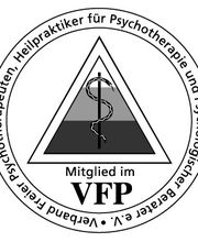 mitglied_im_gepfadet_schwarz_8.png