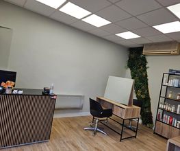 COUPES COULEURS Salons image 4