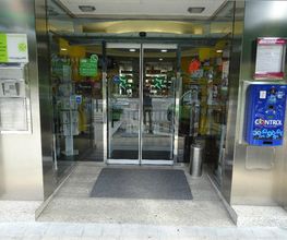 farmacia-rigall-fachada-01.jpg