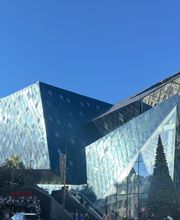 Anza Taxi 35 image 2