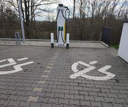 Shell Recharge Charging Station Bild 3