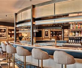 STOKE Bar & Restaurant Bild 7