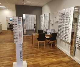 Hallmann Optik und Akustik Bild 4