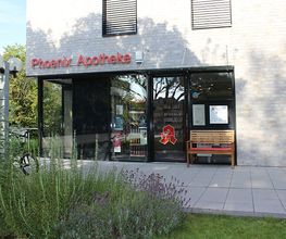 Aussenansicht der Phoenix-Apotheke