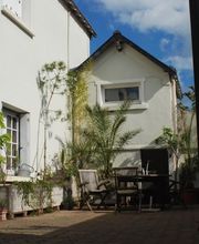 Cousin Nathalie image 3