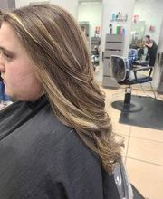 Fantastic Sams Cut & Color image 4