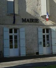 Mairie - Surgères image 3