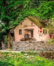 Grotto America Bild 3