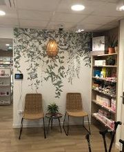 Pharmacie wellpharma du Vouvrillon image 3