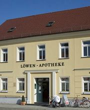 Aussenansicht der Löwen-Apotheke