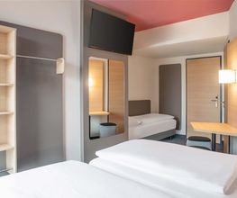 B&B HOTEL Stralsund Bild 3