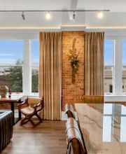 Pineapple Coast Interiors image 5