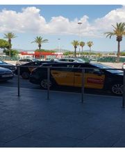 Avis Alquiler de coches - Barcelona imagen 2
