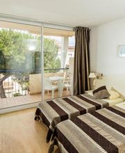 Hotel Centre Plage image 2