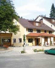 Landgasthof zum Wolfsberg Bild 1