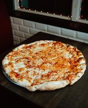 Vincenzos NY Pizza image 10