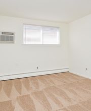 Woodview Apartments image 6