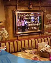 Restaurant Roter Gugelhan, das urig-rustikalen Restaurant in der Konstanzer Altstadt.