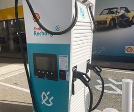 Shell Recharge Charging Station Bild 2